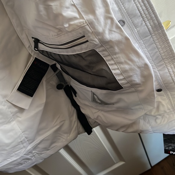 NWT Pajar Skylark white winter jacket size Medium - Picture 8 of 16